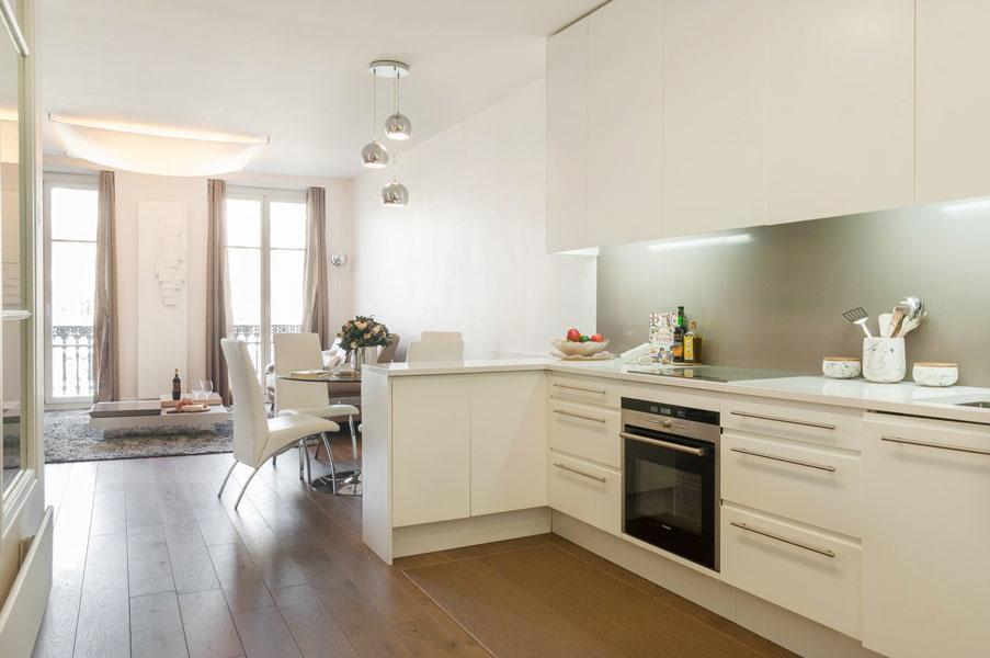 Two Bedroom Luxury Apartment - Balcony With View Of Notre Dame Paris Exteriör bild