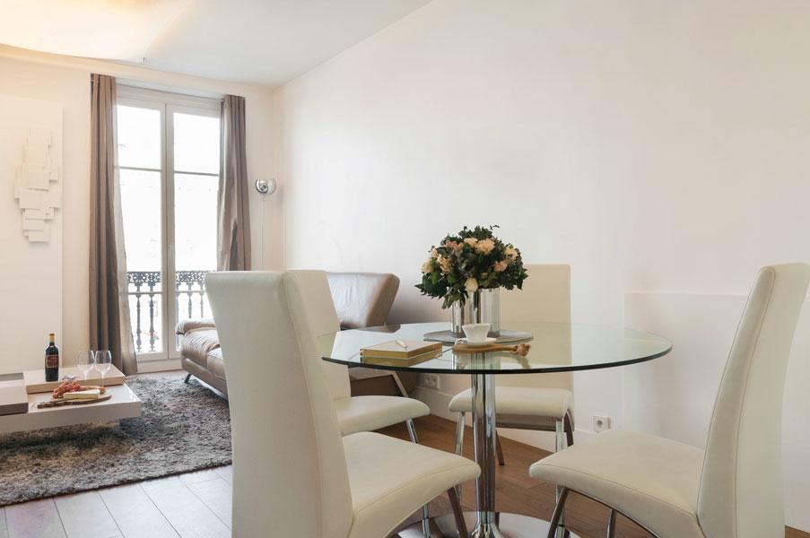 Two Bedroom Luxury Apartment - Balcony With View Of Notre Dame Paris Exteriör bild