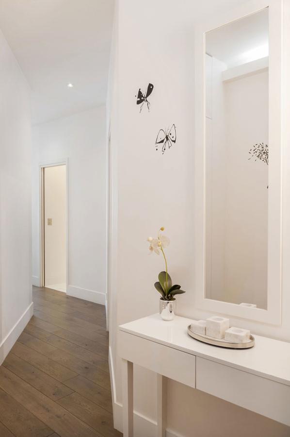 Two Bedroom Luxury Apartment - Balcony With View Of Notre Dame Paris Exteriör bild