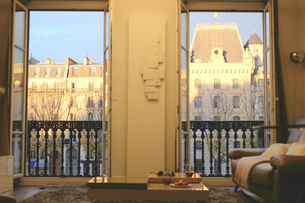 Two Bedroom Luxury Apartment - Balcony With View Of Notre Dame Paris Exteriör bild