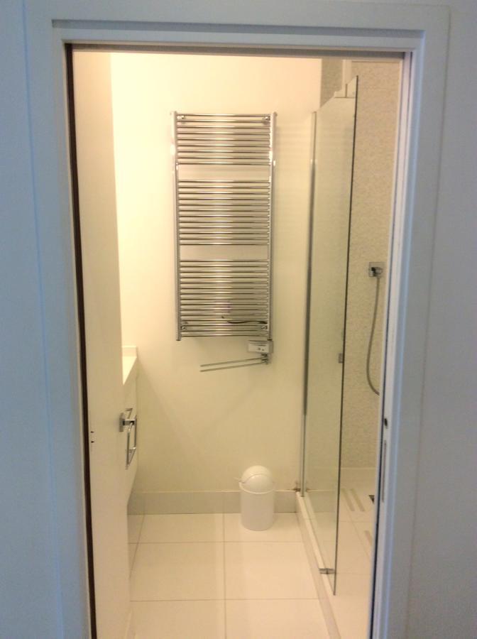 Two Bedroom Luxury Apartment - Balcony With View Of Notre Dame Paris Exteriör bild